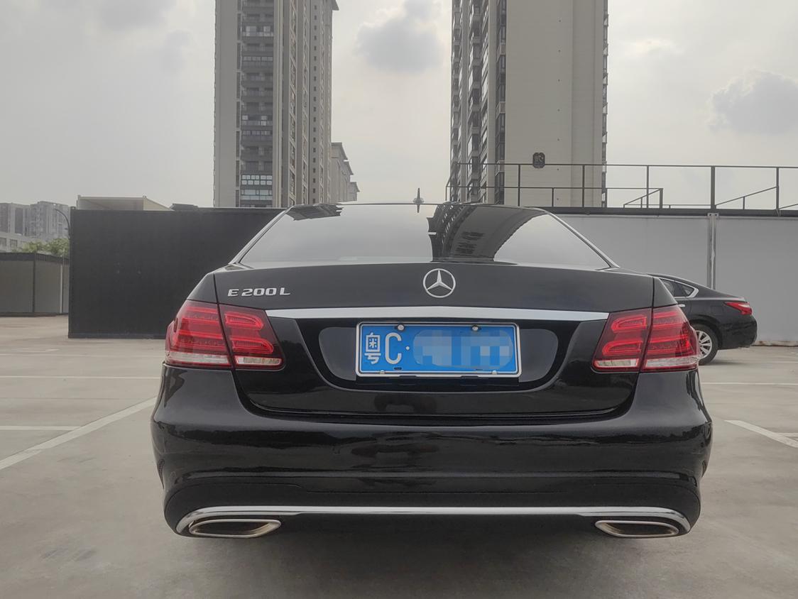 Mercedes-Benz E-Класс 2015 thumb 12