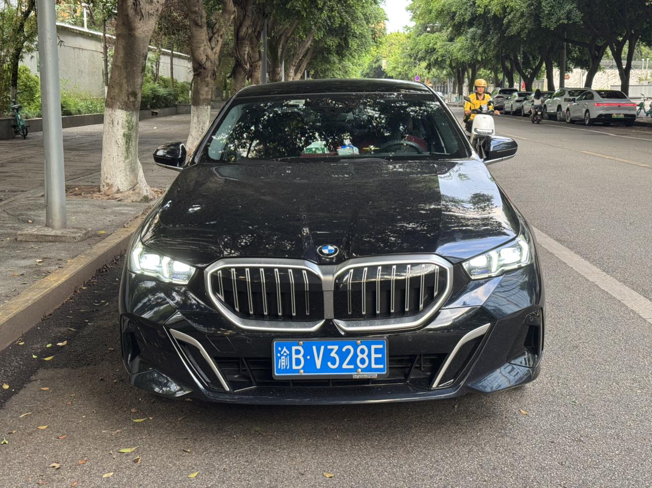 BMW 5 серии 2024 thumb 10
