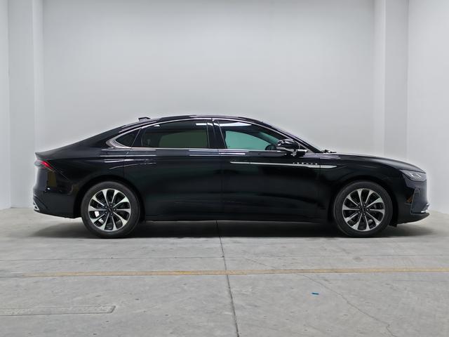 Lincoln Z 2024 thumb 6