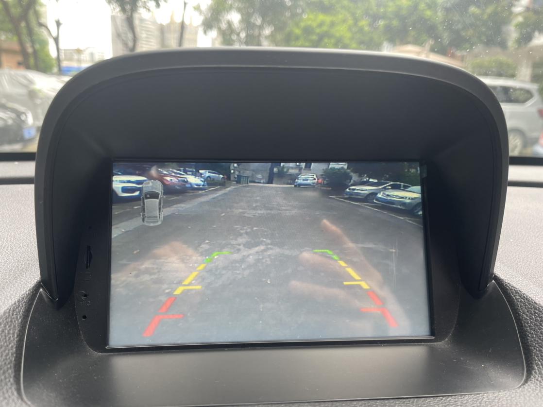 Buick Encore 2015 thumb 12
