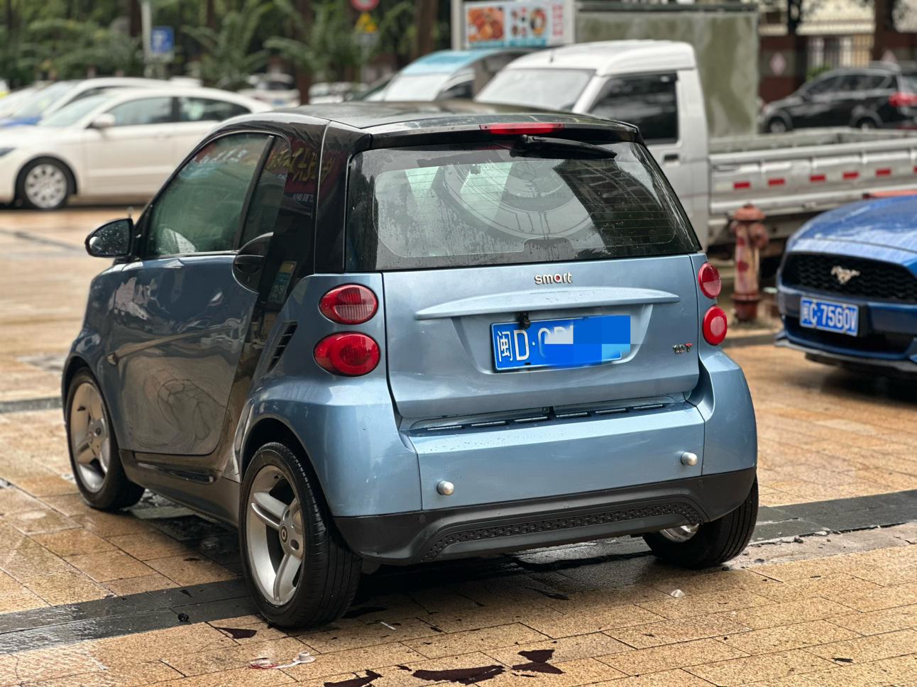 Smart Fortwo 2013 thumb 12
