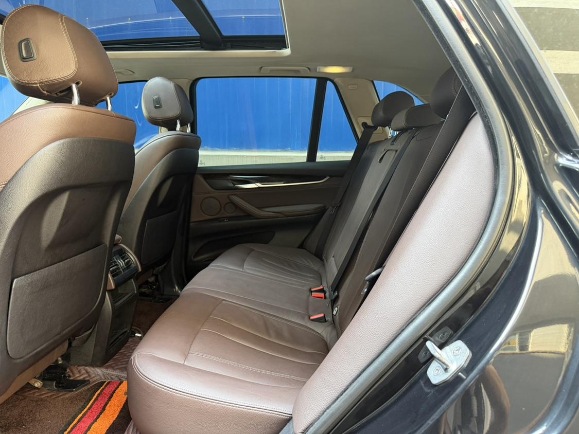 BMW X5 2014 thumb 9