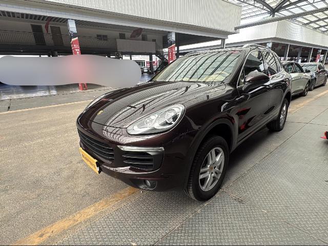 Porsche Cayenne 2016 thumb 11