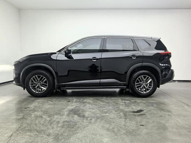Nissan X-Trail 2021 thumb 2