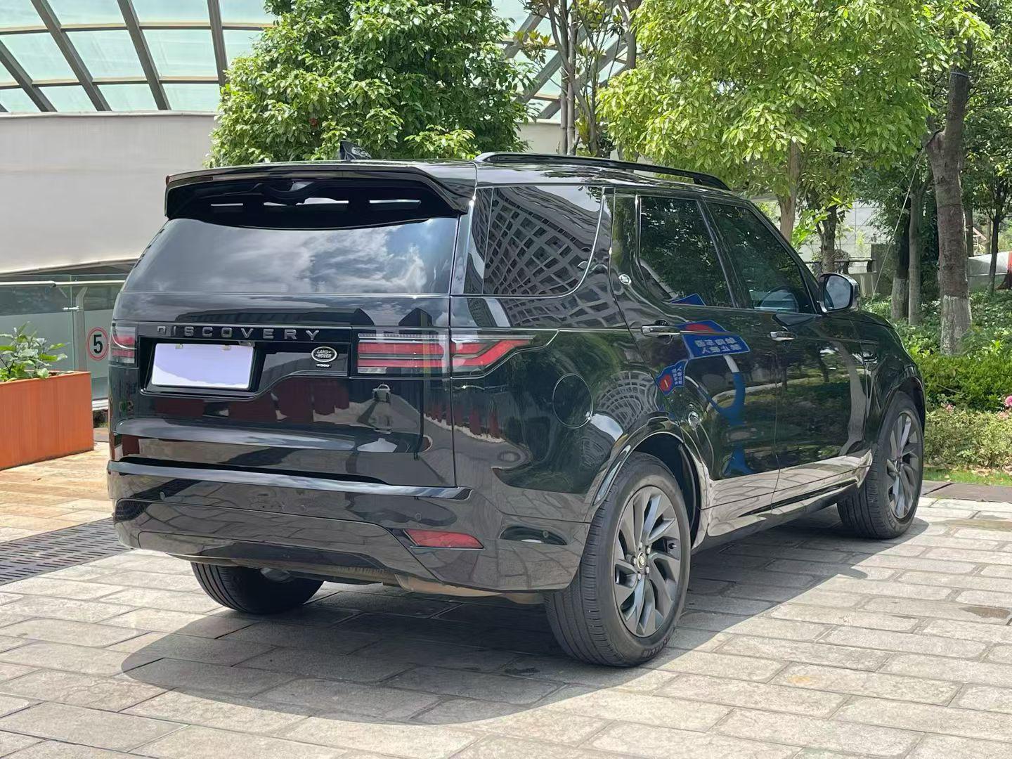 Land Rover Discovery 2023 thumb 11