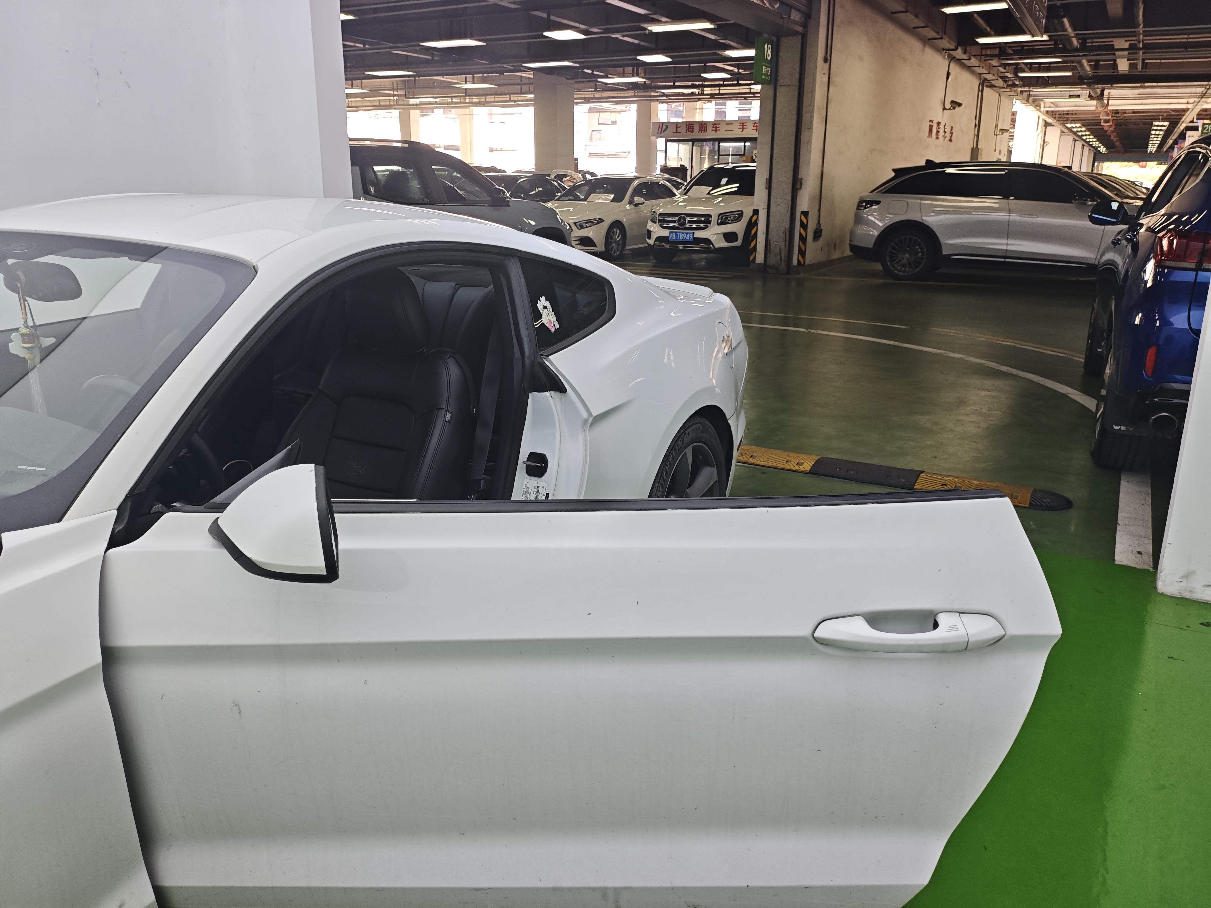 Ford Mustang Mach-E 2015 thumb 5