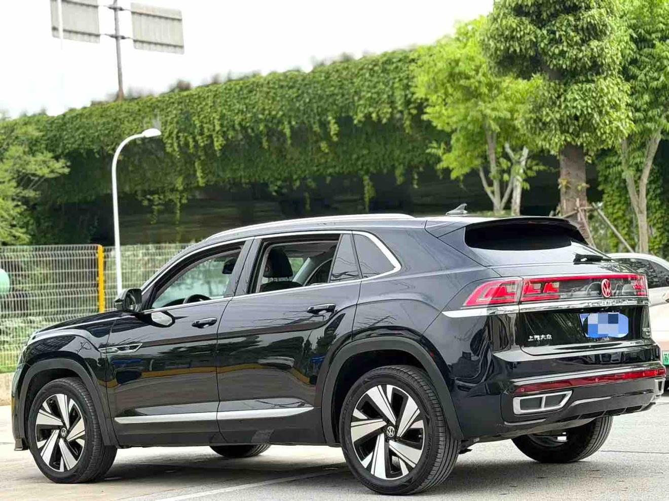 Volkswagen Teramont 2023 thumb 2