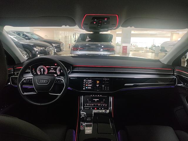 Audi A8 2024 thumb 10