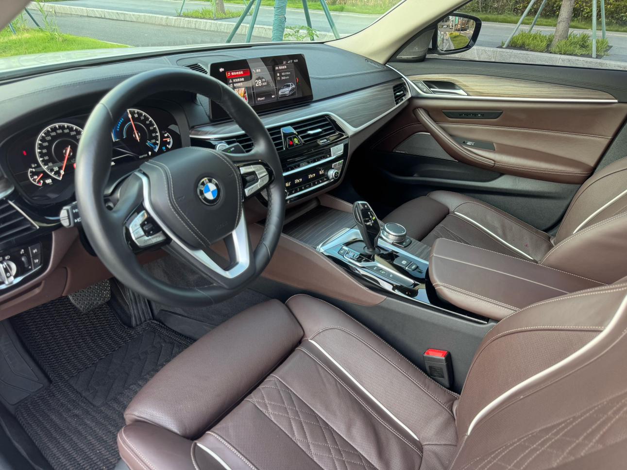 BMW 5 серии 2019 thumb 7