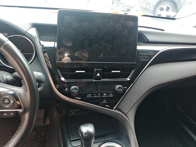 Toyota Camry 2021 thumb 6