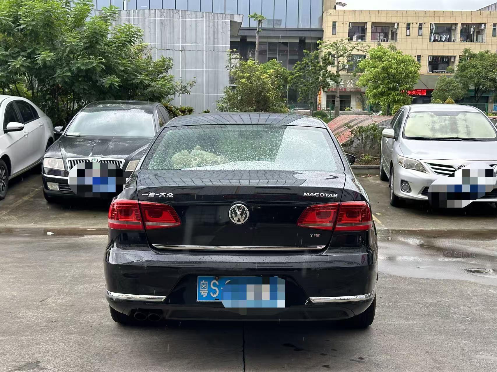 Volkswagen Magotan 2015 thumb 2