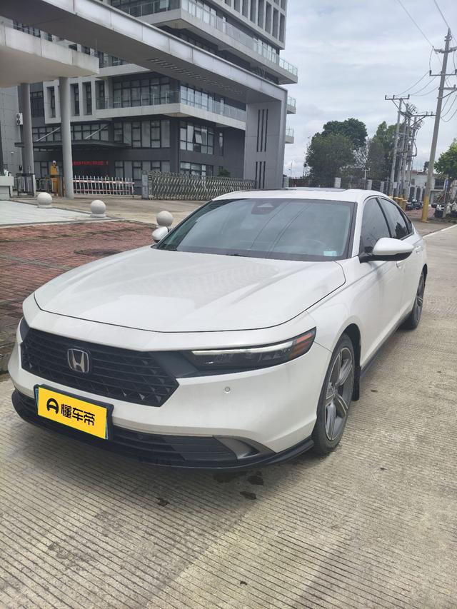 Honda Accord 2023 thumb 7