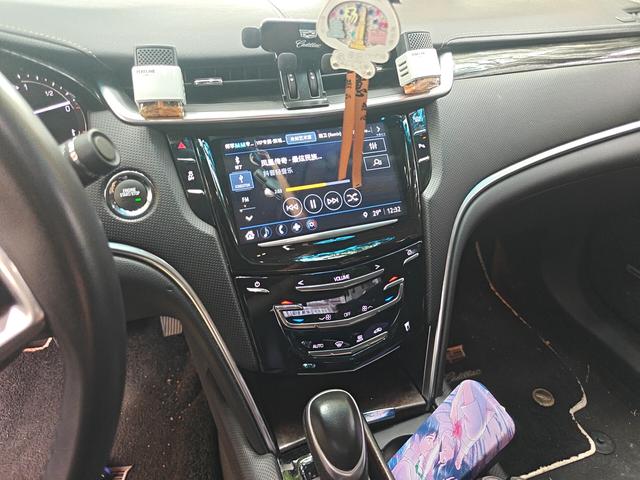Cadillac XTS 2018 thumb 6