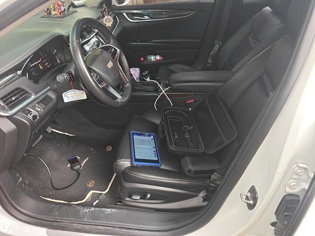 Cadillac XTS 2018 thumb 8