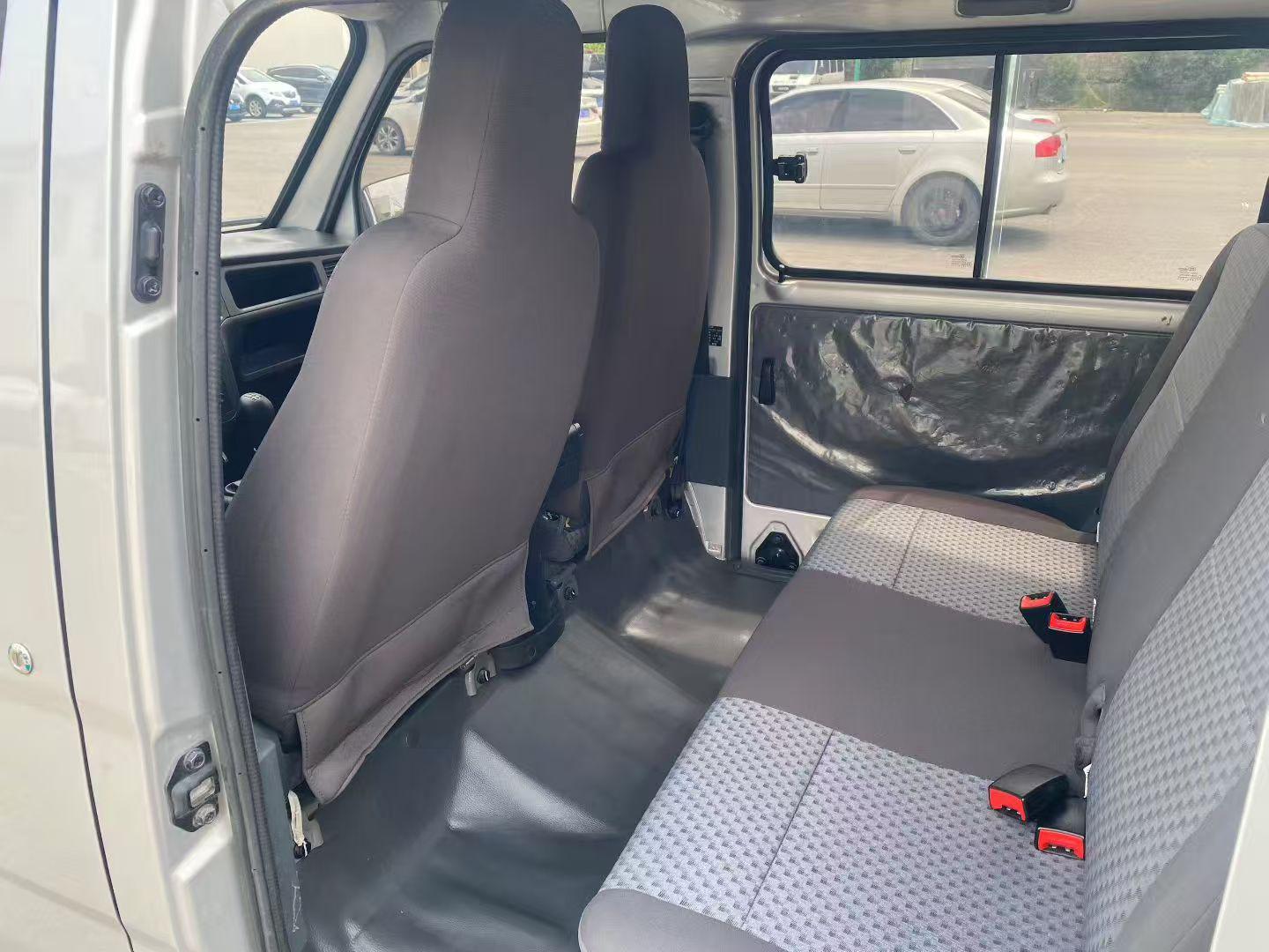 Wuling Zhi Guang 2020 thumb 5