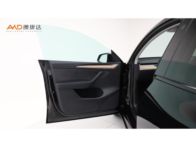 Tesla Model Y 2022 thumb 7