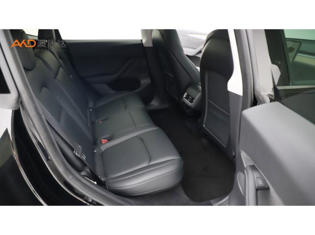 Tesla Model Y 2022 thumb 8