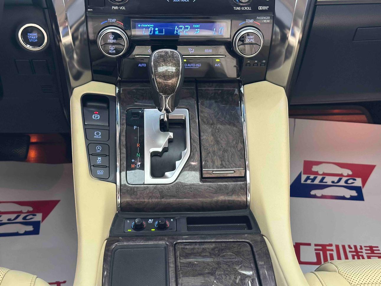 Toyota Alphard 2018 thumb 7