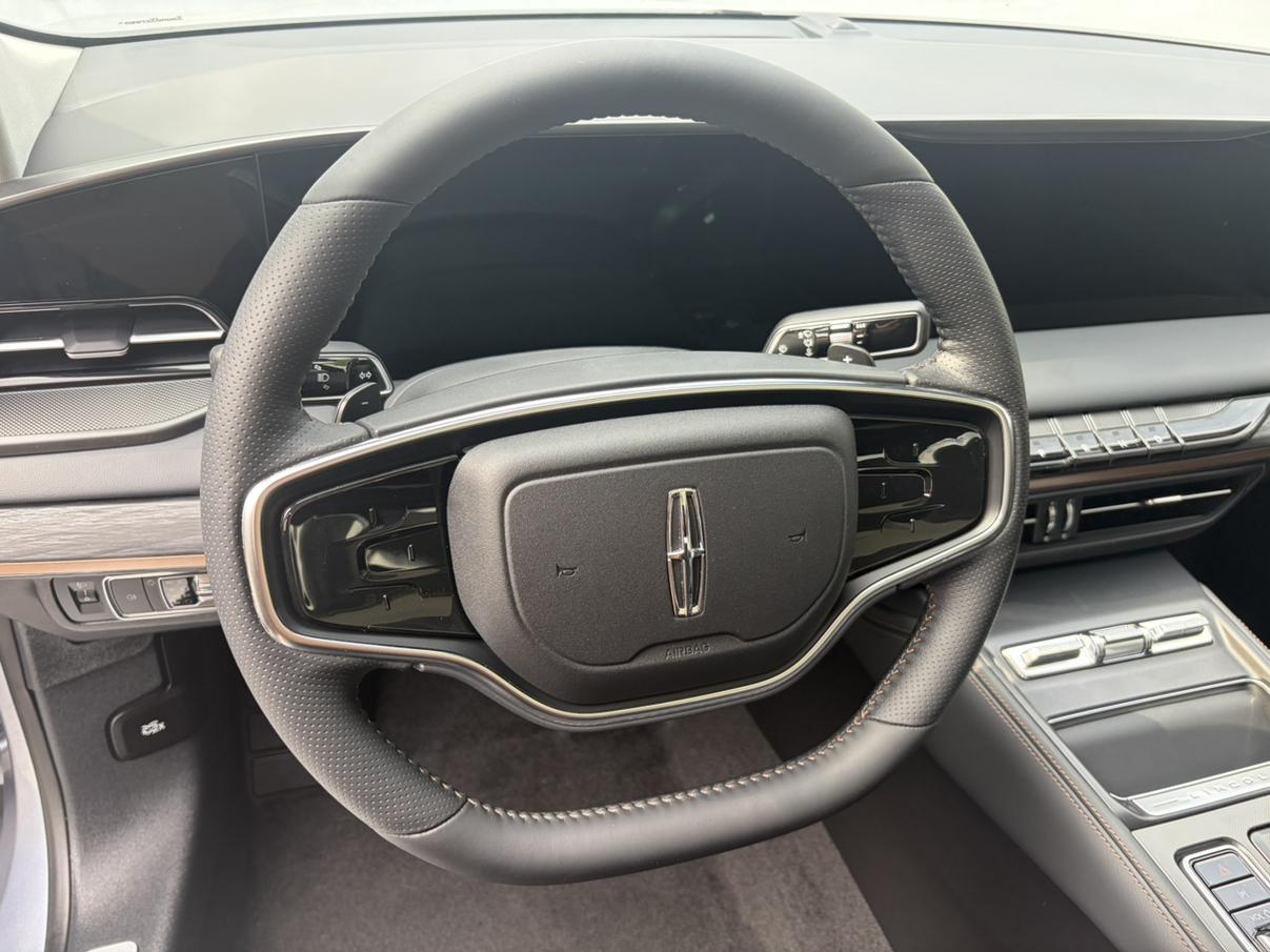 Lincoln Z 2025 thumb 9