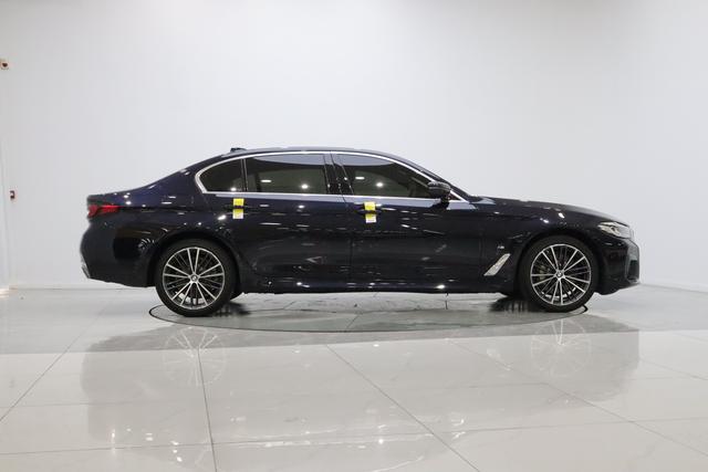 BMW 5 серии 2023 thumb 6