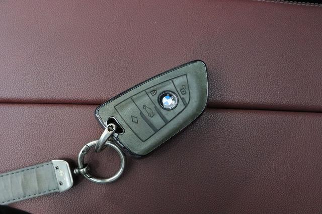 BMW 5 серии 2023 thumb 9