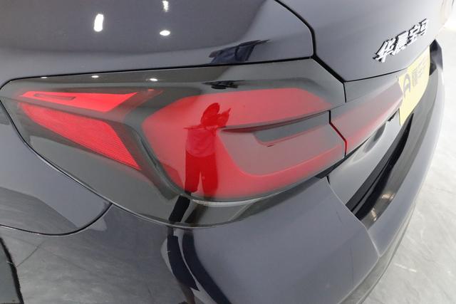 BMW 5 серии 2023 thumb 11