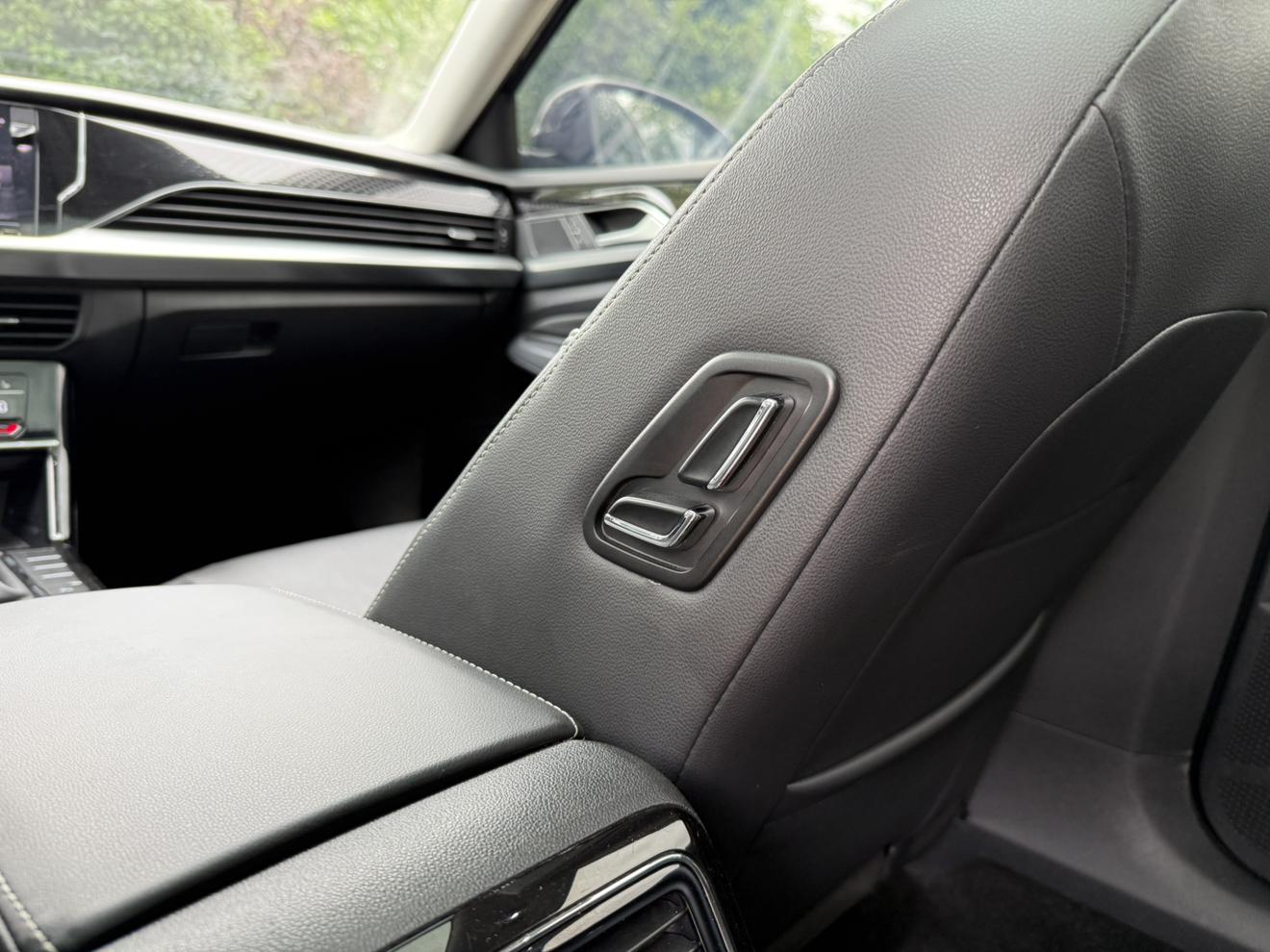 Volkswagen Passat (North America and China) 2022 thumb 6