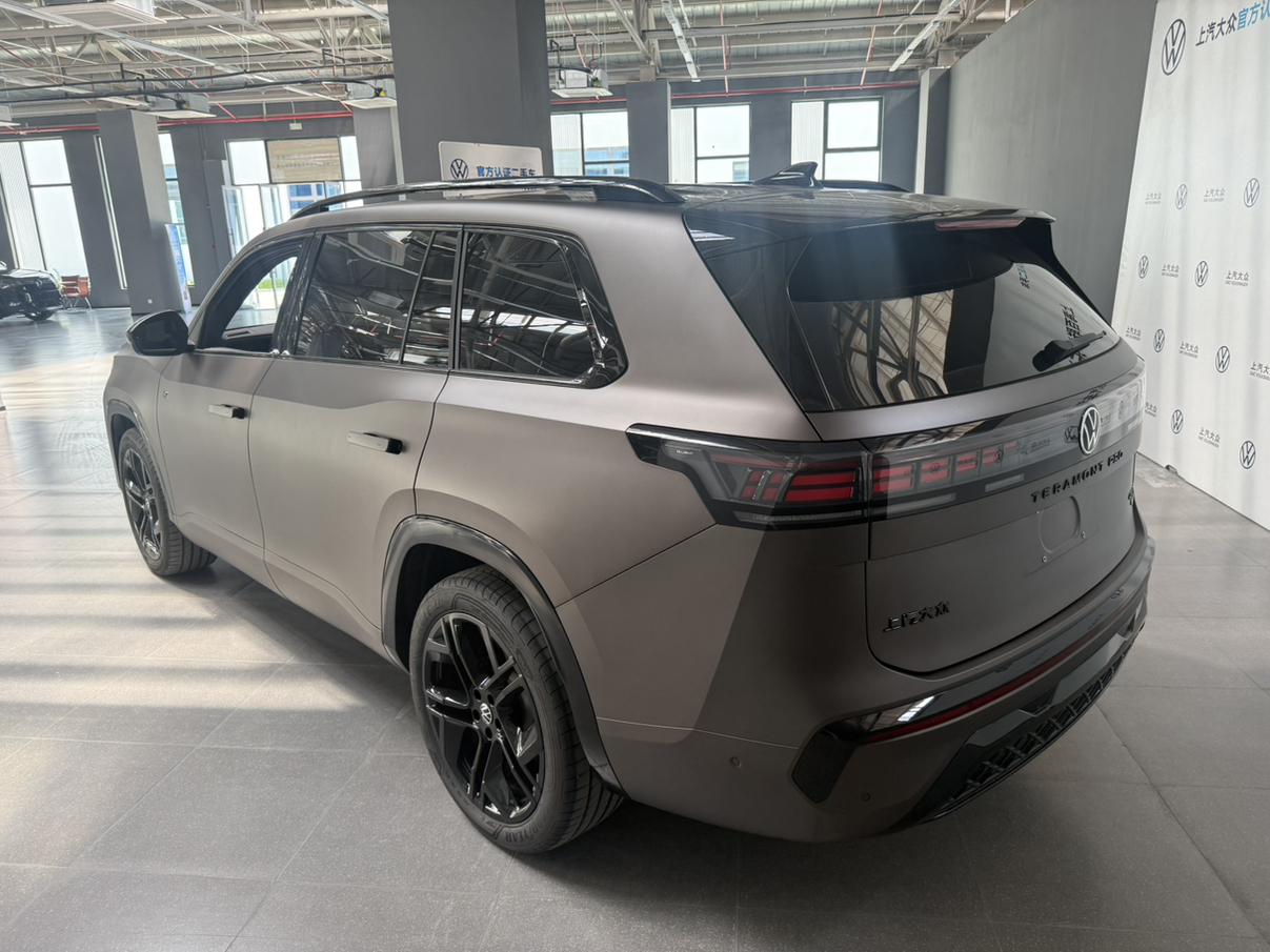 Volkswagen Teramont 2025 thumb 2