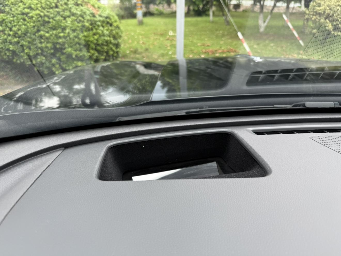 Hongqi HS5 2023 thumb 5