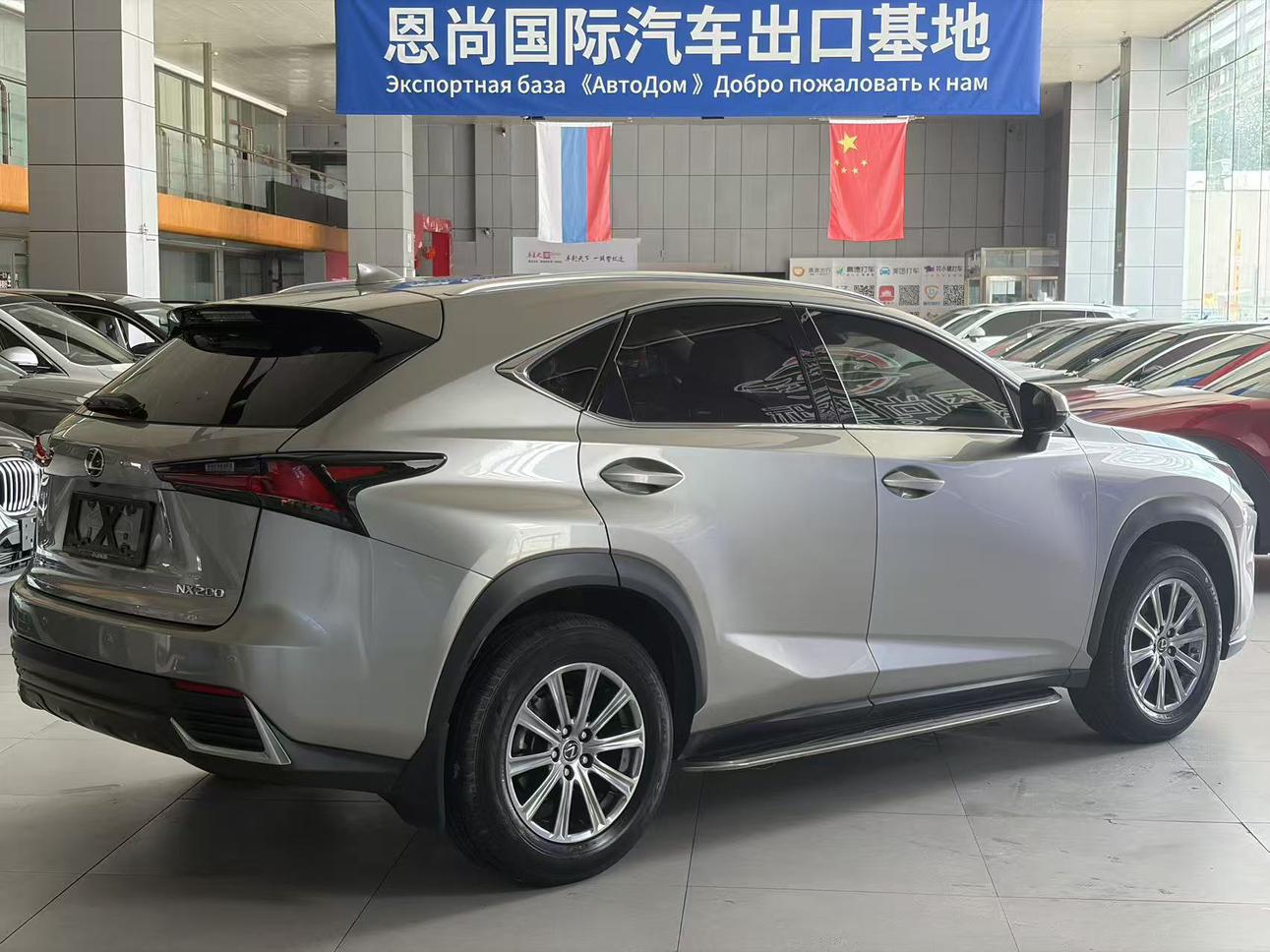 Lexus NX 2018 thumb 2
