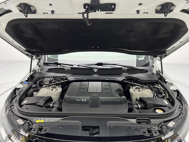 Land Rover Discovery 2018 thumb 8