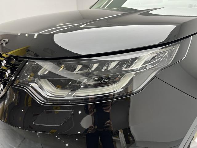 Land Rover Discovery 2018 thumb 10