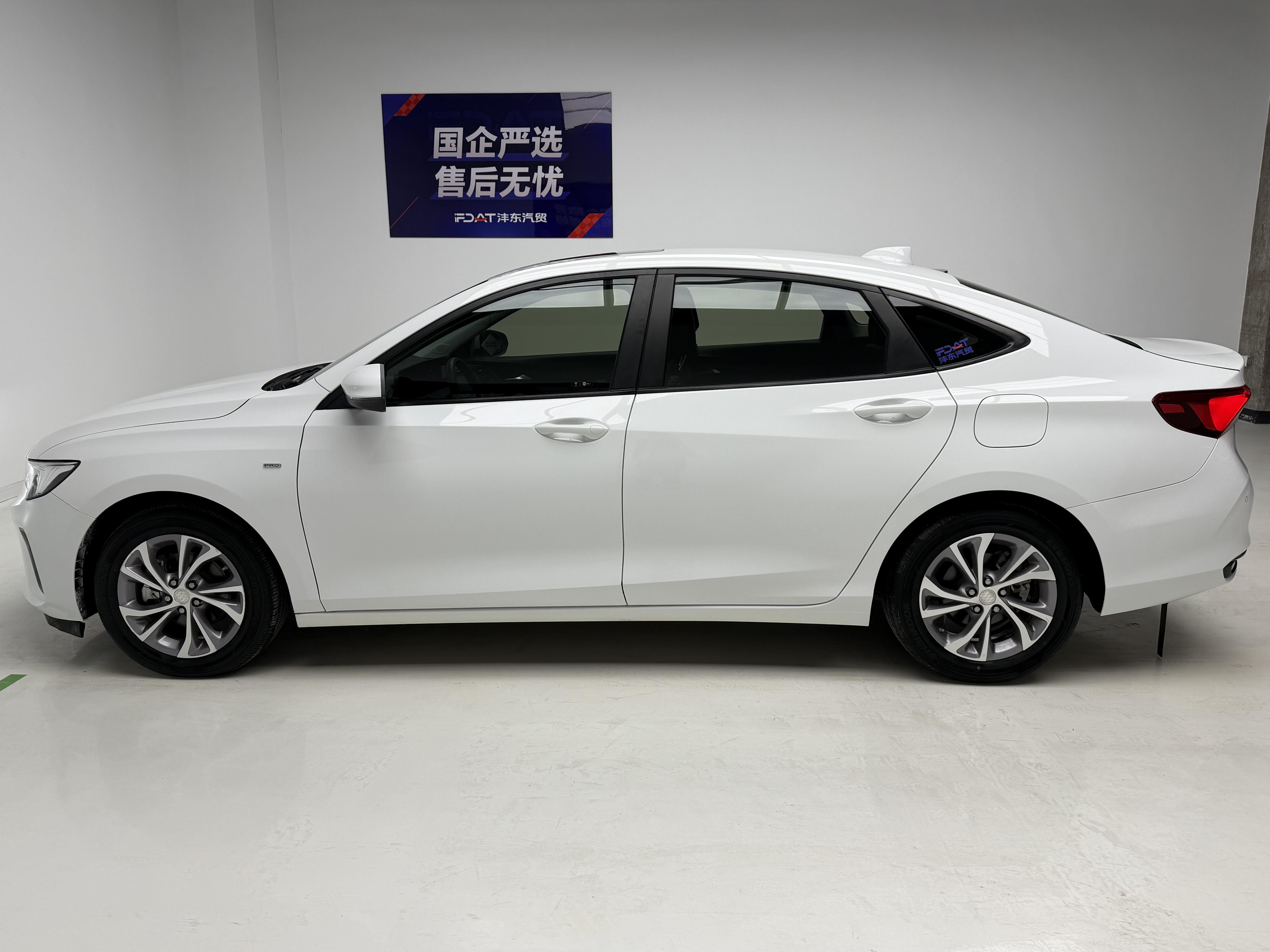 Buick Verano 2023 thumb 2
