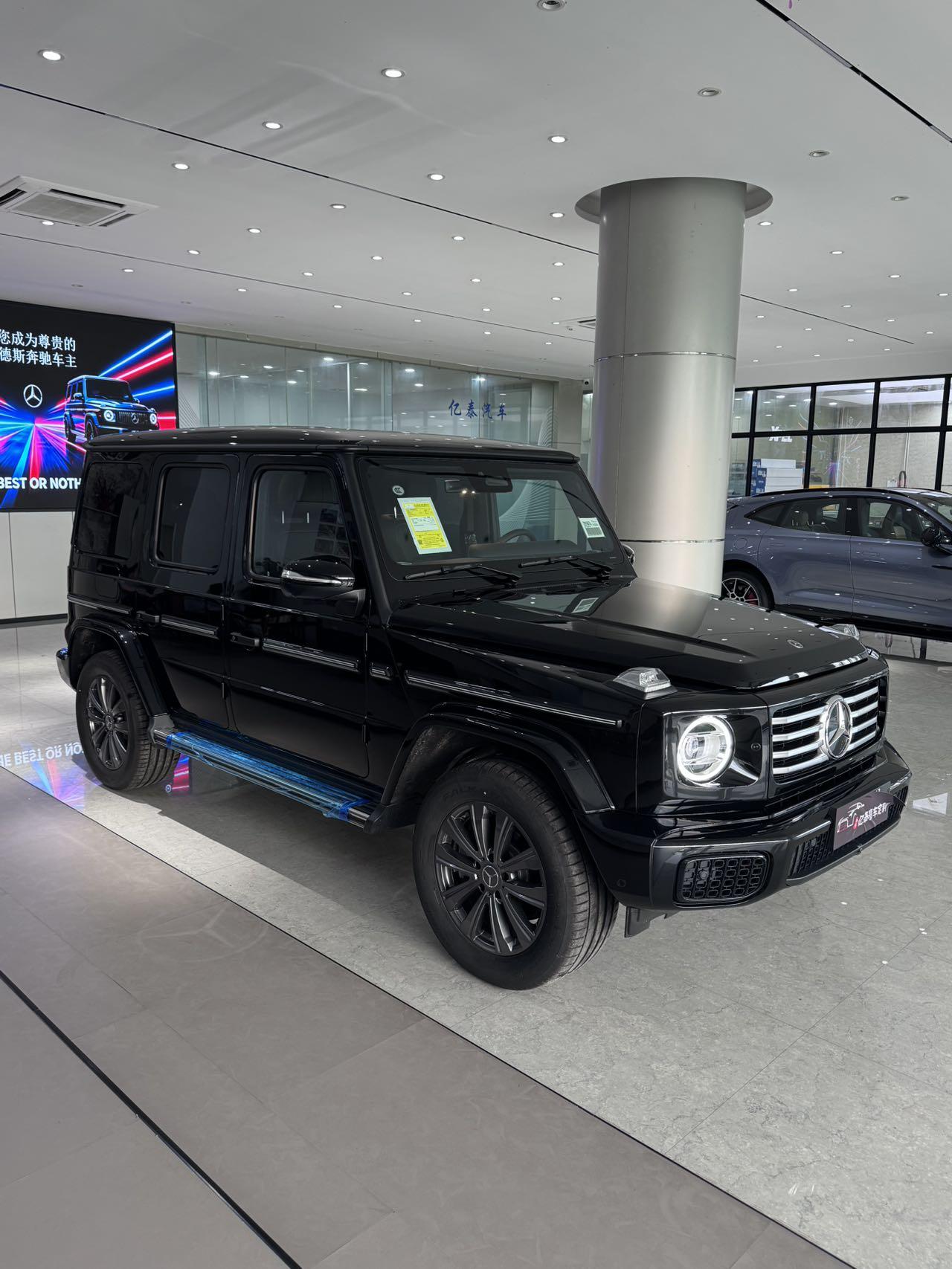 Mercedes-Benz G-Класс 2025 thumb 12