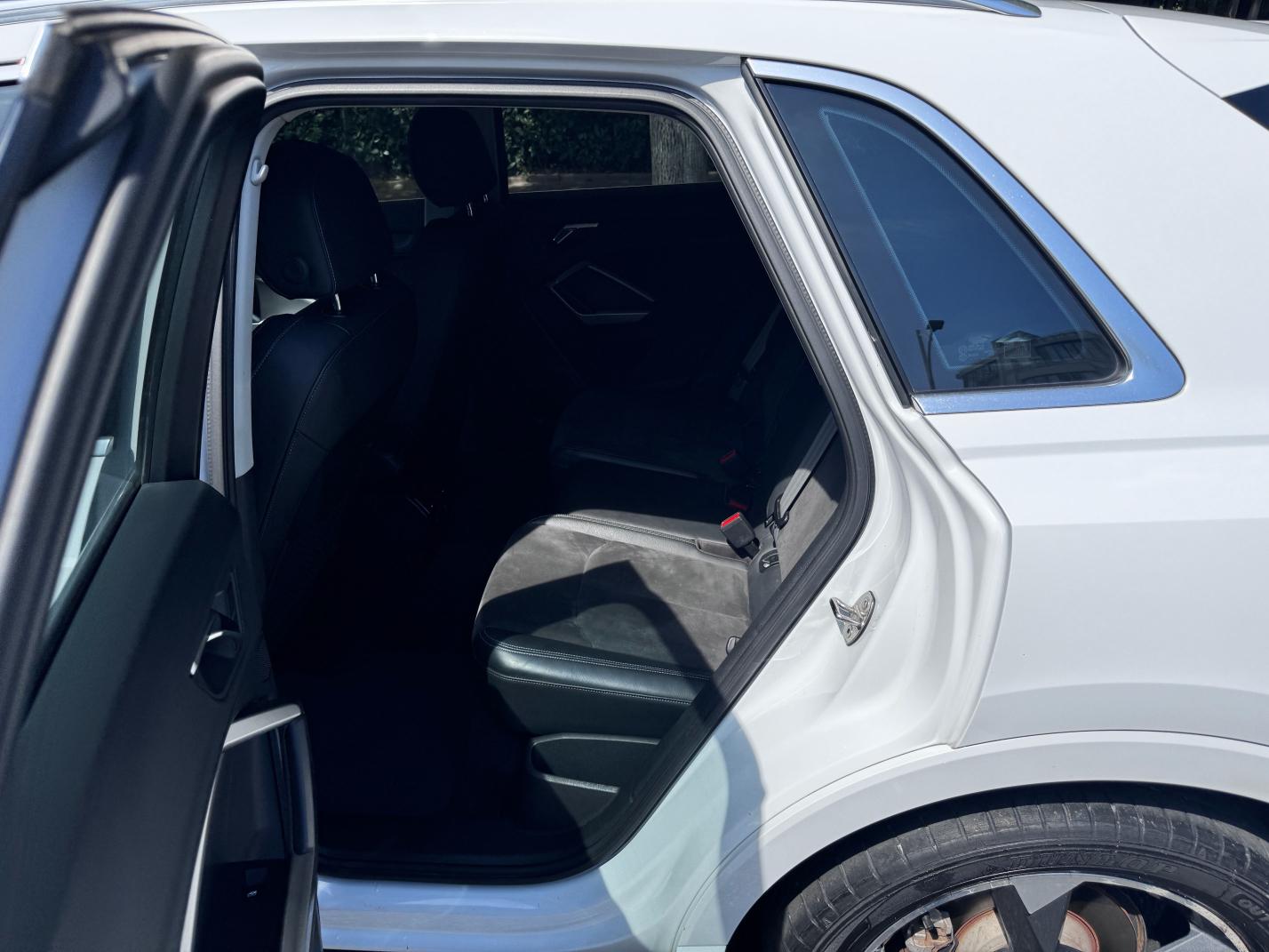 Audi Q3 2022 thumb 7