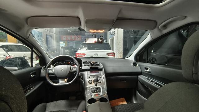 Peugeot 3008 2016 thumb 3