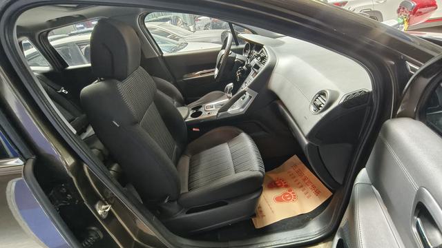 Peugeot 3008 2016 thumb 9