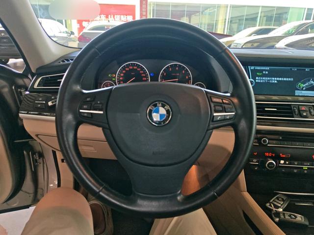 BMW 7 серии 2009 thumb 7