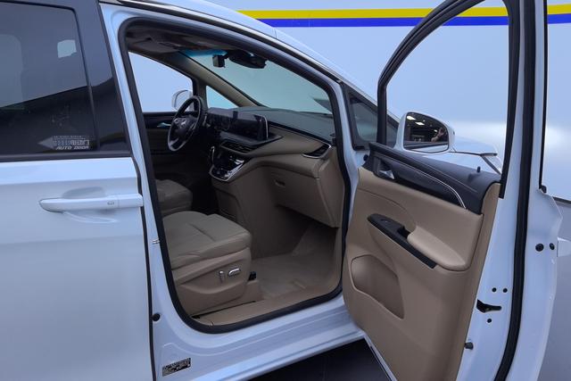 Buick GL8 2021 thumb 9