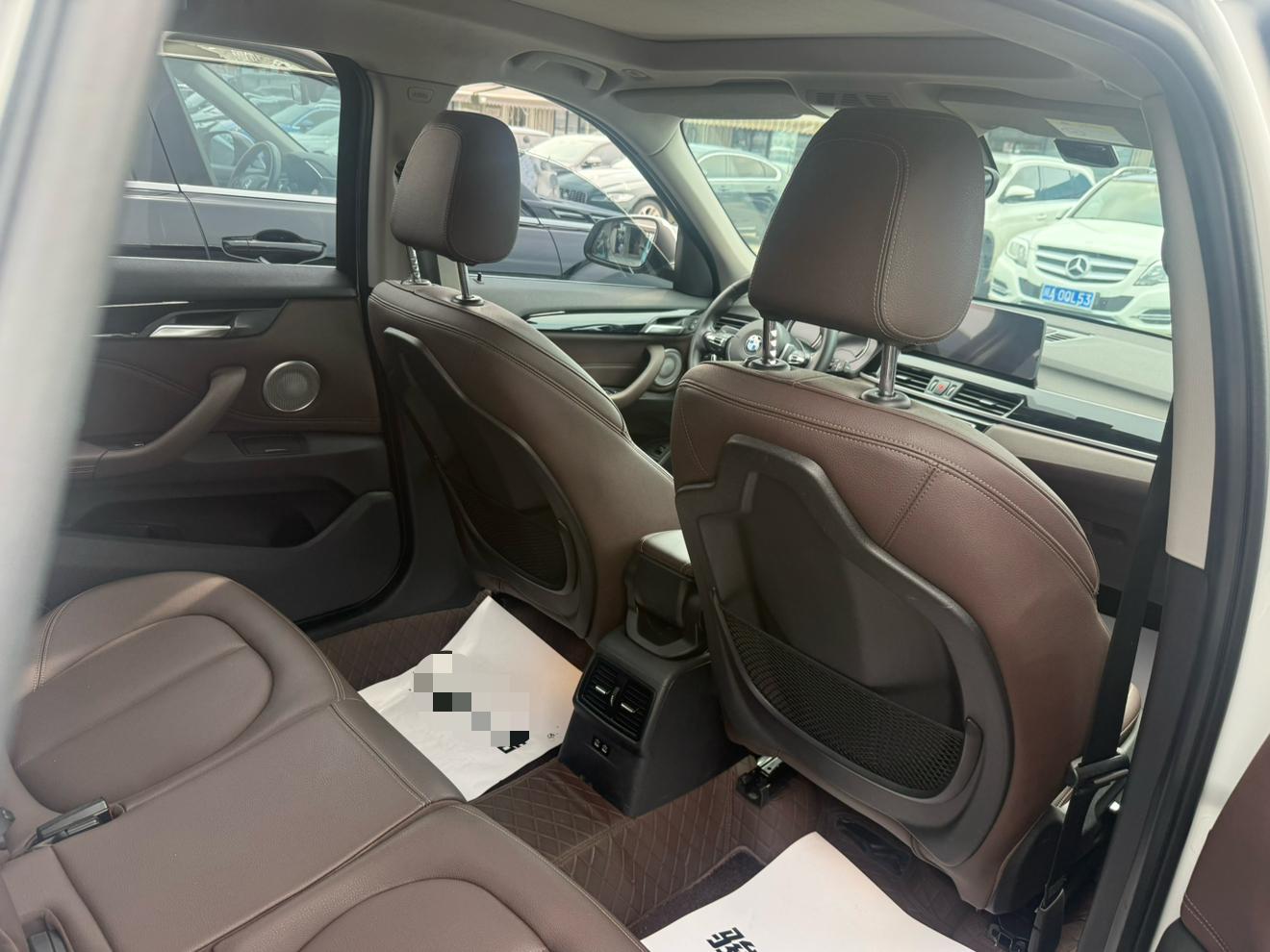 BMW X1 2021 thumb 7