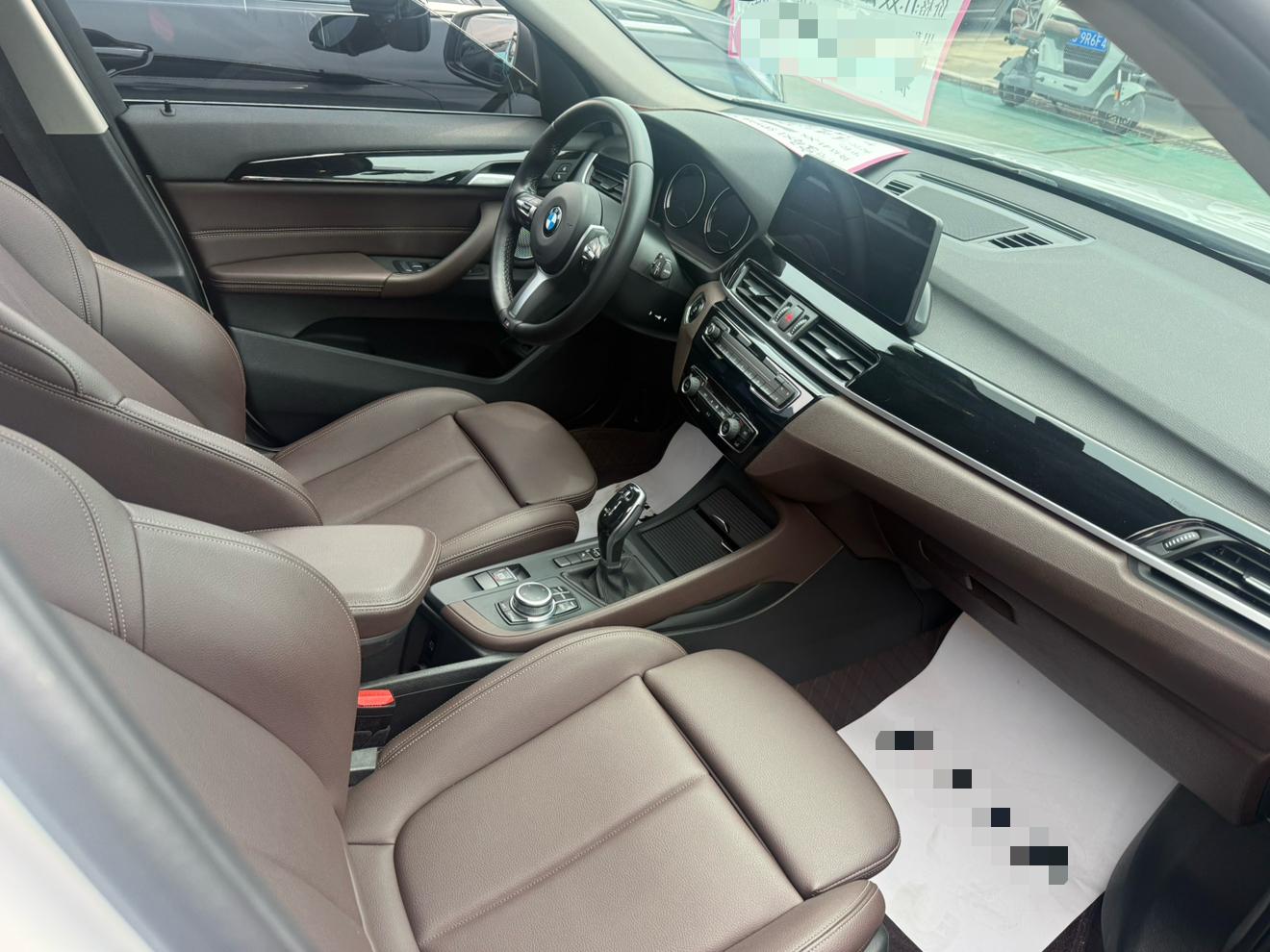 BMW X1 2021 thumb 8