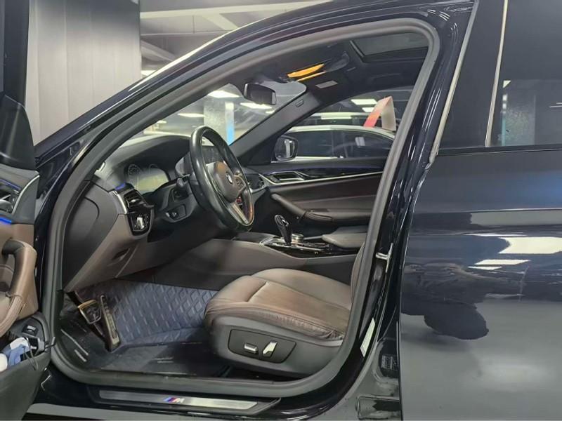 BMW 5 серии 2019 thumb 6