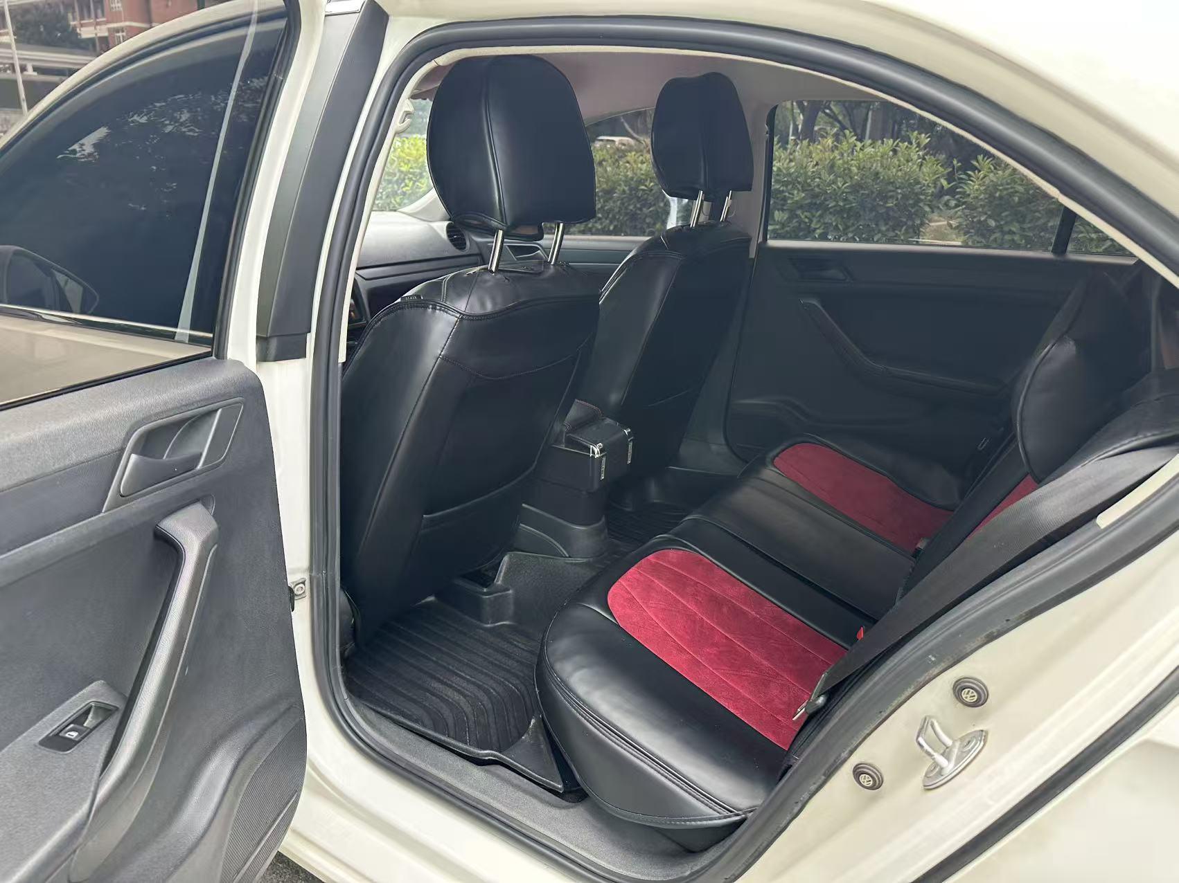 Volkswagen Jetta 2015 thumb 11