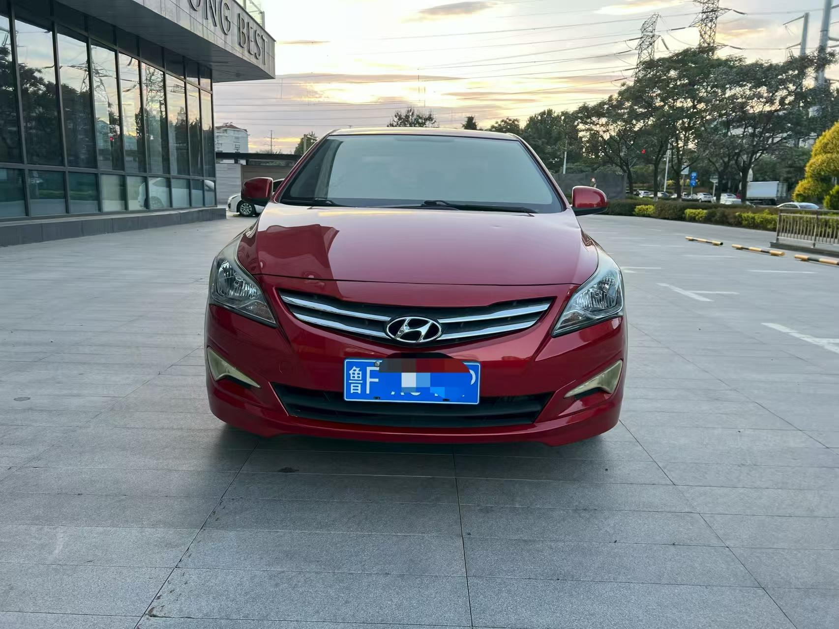 Hyundai Solaris 2014 thumb 9