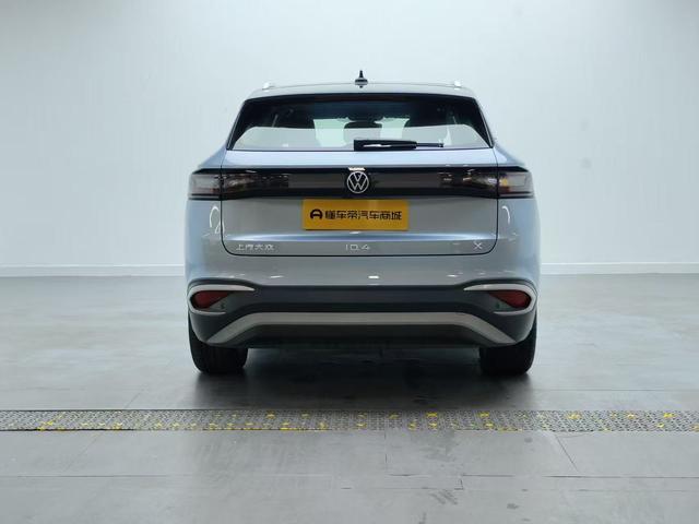 Volkswagen ID.4 2025 thumb 4