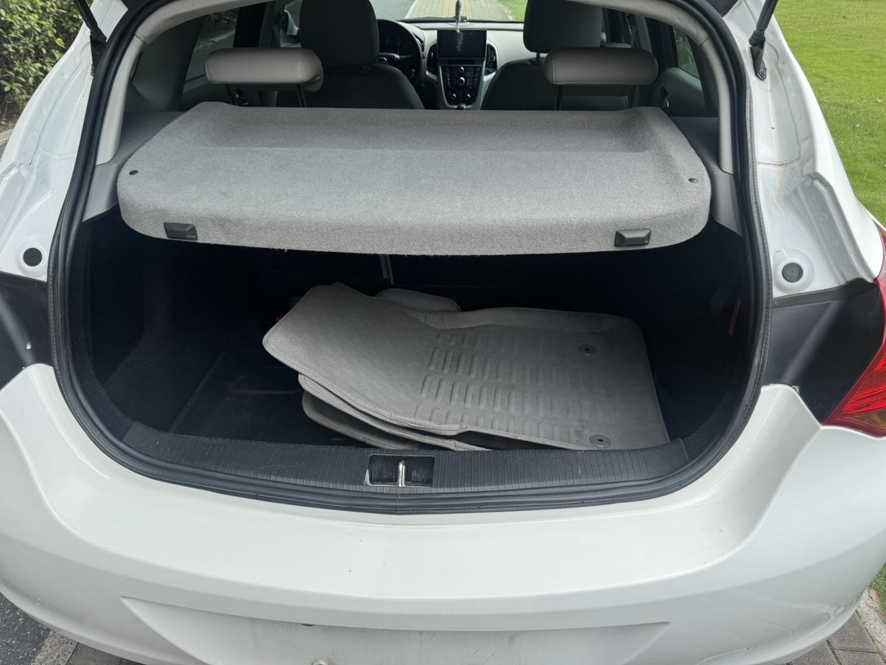 Buick Excelle 2012 thumb 11