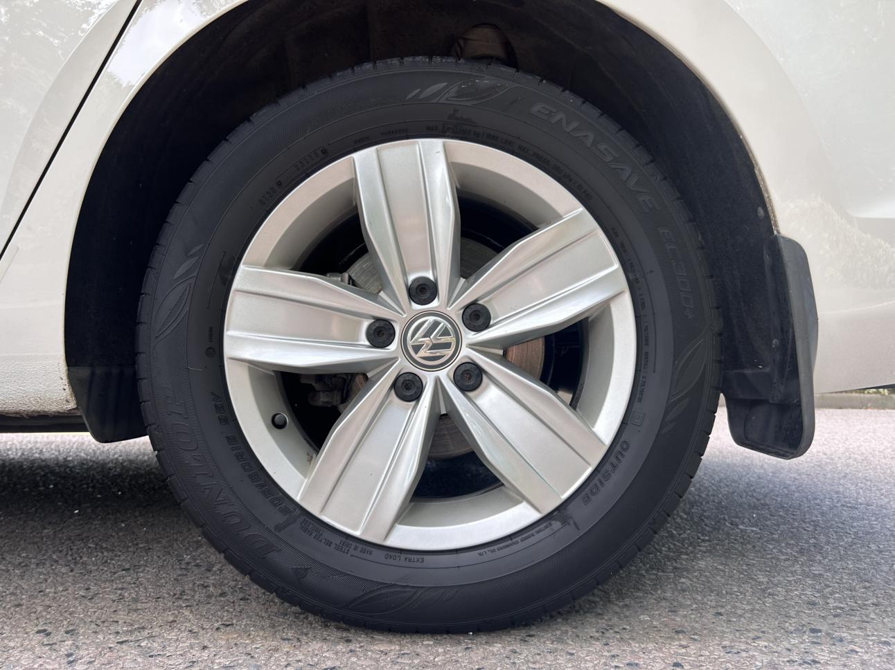 Volkswagen Touran 2018 thumb 5