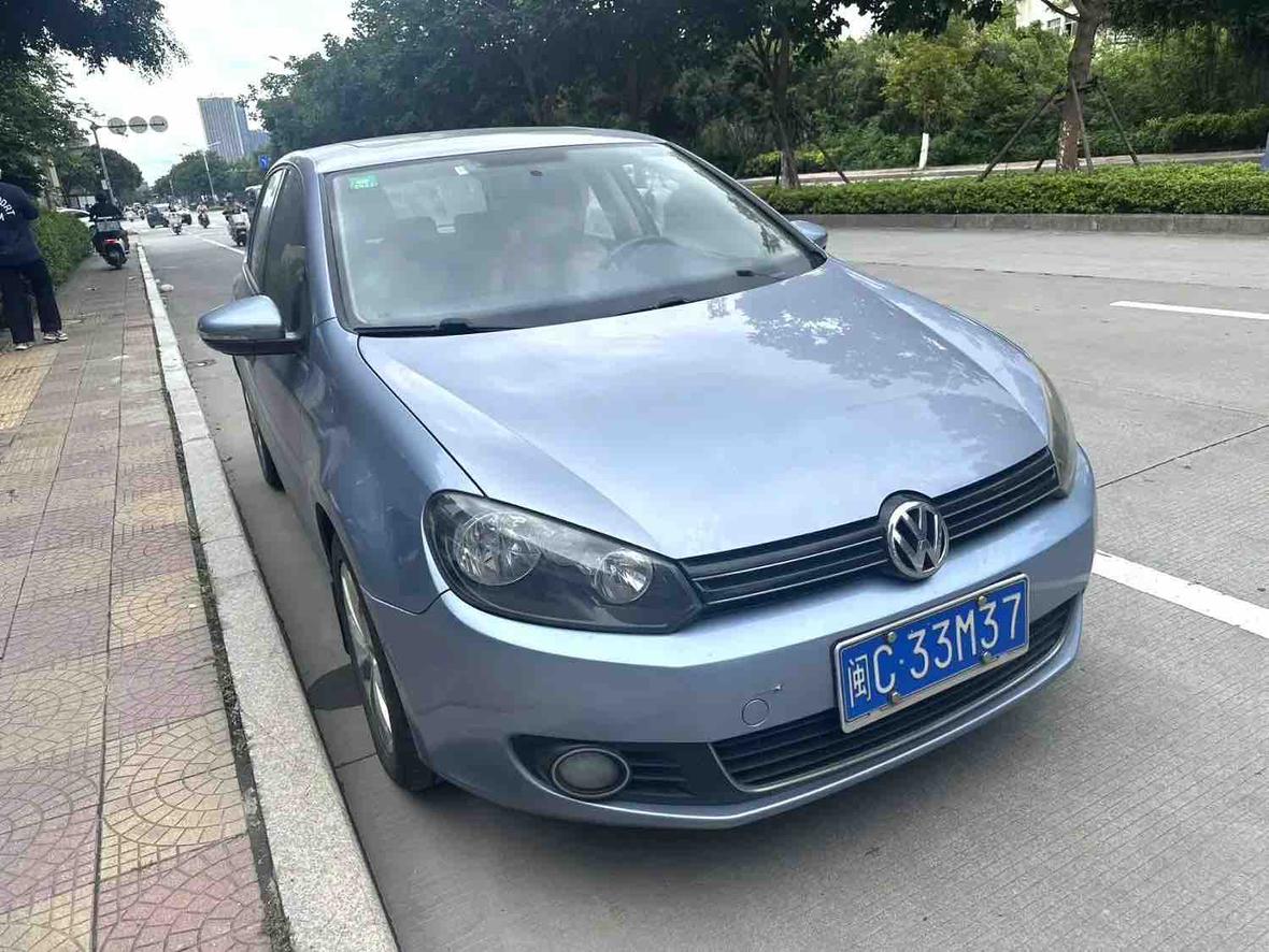 Volkswagen Golf Sportsvan 2012 thumb 10