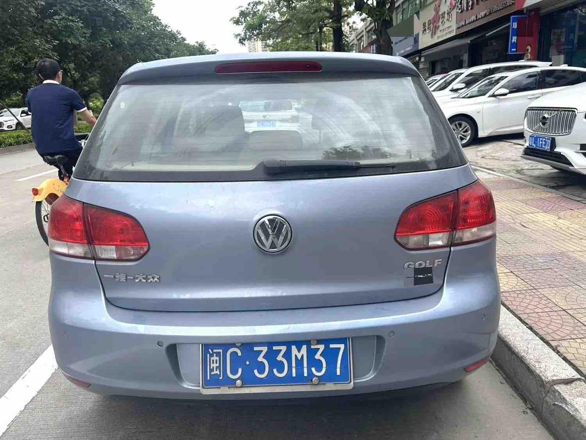 Volkswagen Golf Sportsvan 2012 thumb 12