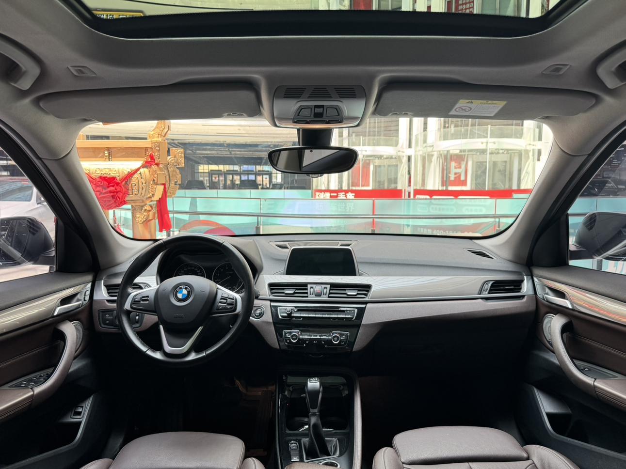 BMW X1 2018 thumb 5